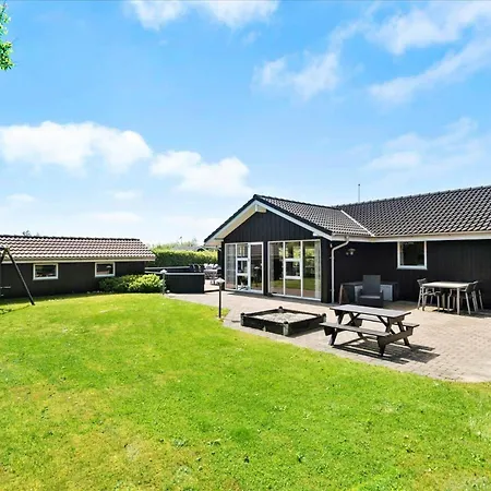 Дом отдыха C11522-hemmet-fasanvaenget-33 *